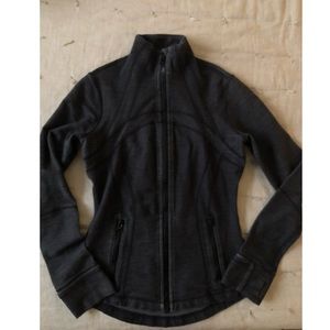 Lululemon define jacket size 4